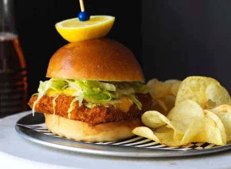 Crispy Fish Sandwich W/Fries